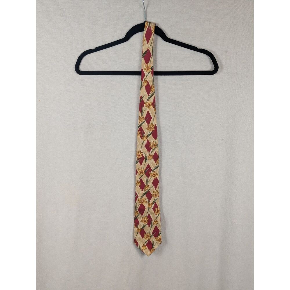 Vintage Eddie Bauer Floral Silk Neck Tie Made in USA